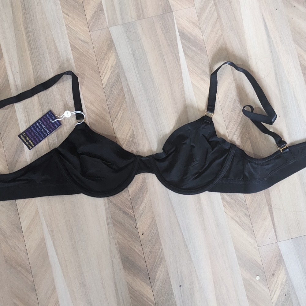 38AA pepper bra